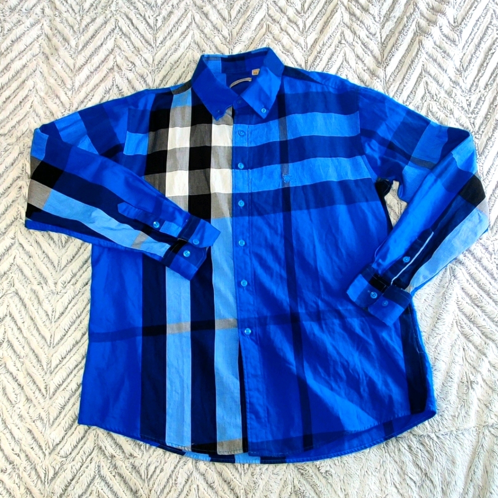 Men's Burberry Button up